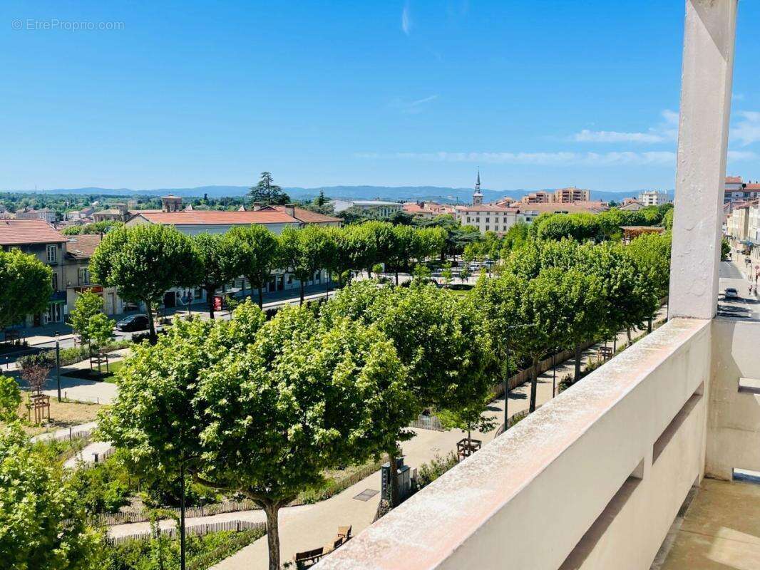 Appartement à ROMANS-SUR-ISERE