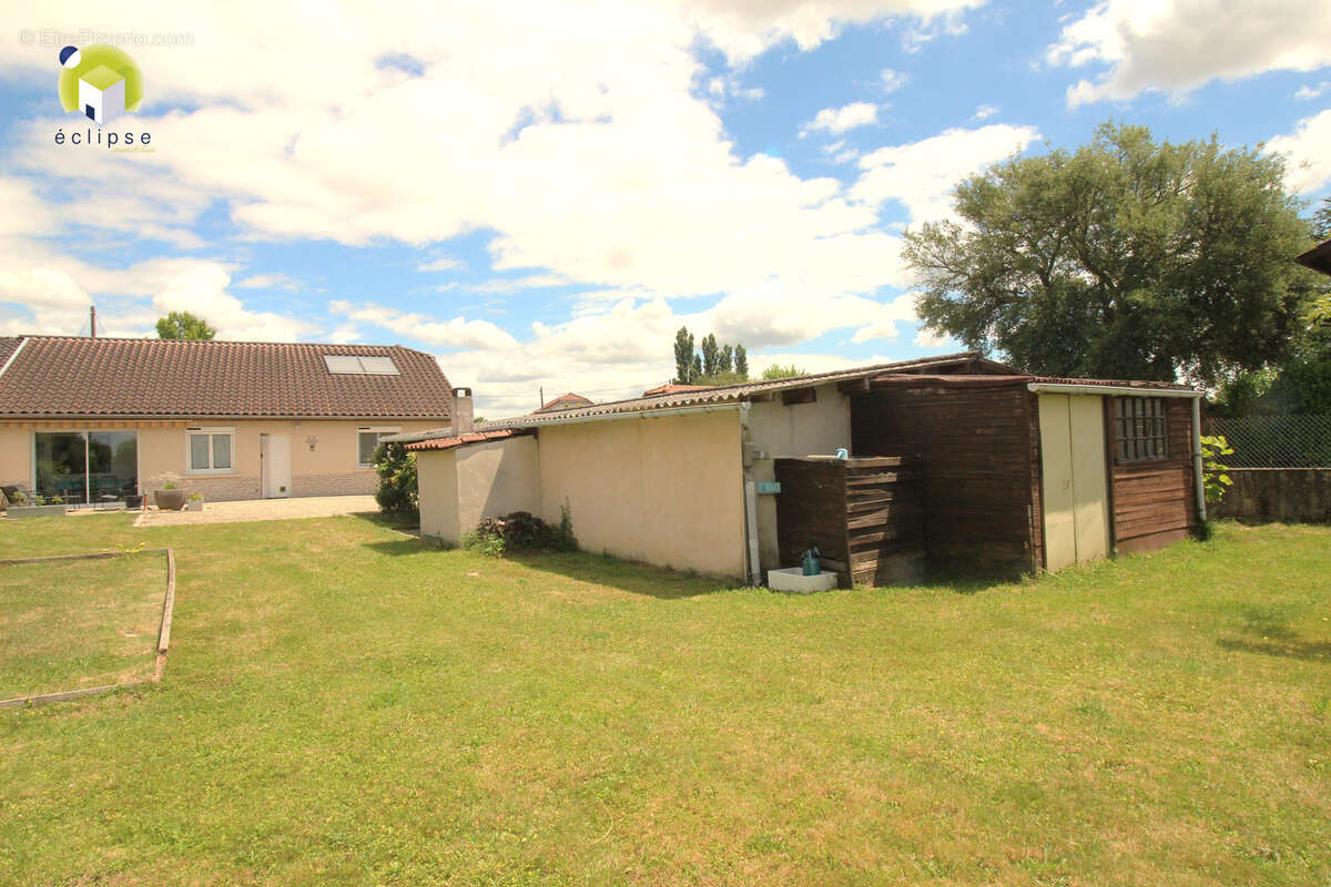 Ferme renovee 107 m2 - photo 17