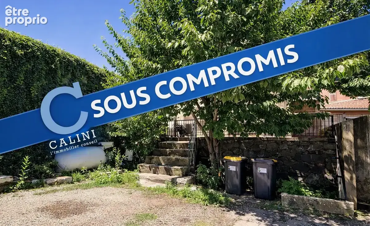 Maison à SAINTE-ANASTASIE