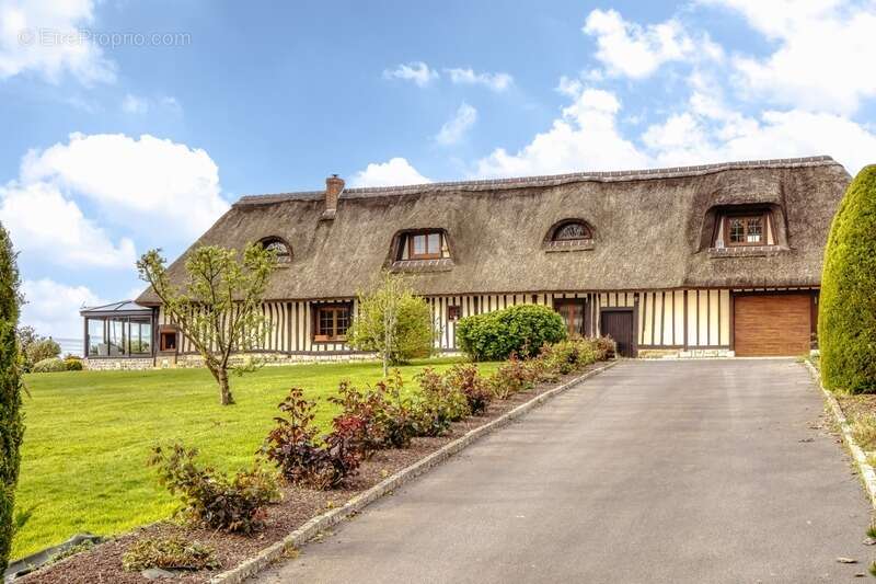  Chaumière de caractère – 200 m² – Environnement privilégié à proximité de Saint-Romain-de-Colbosc - photo 4