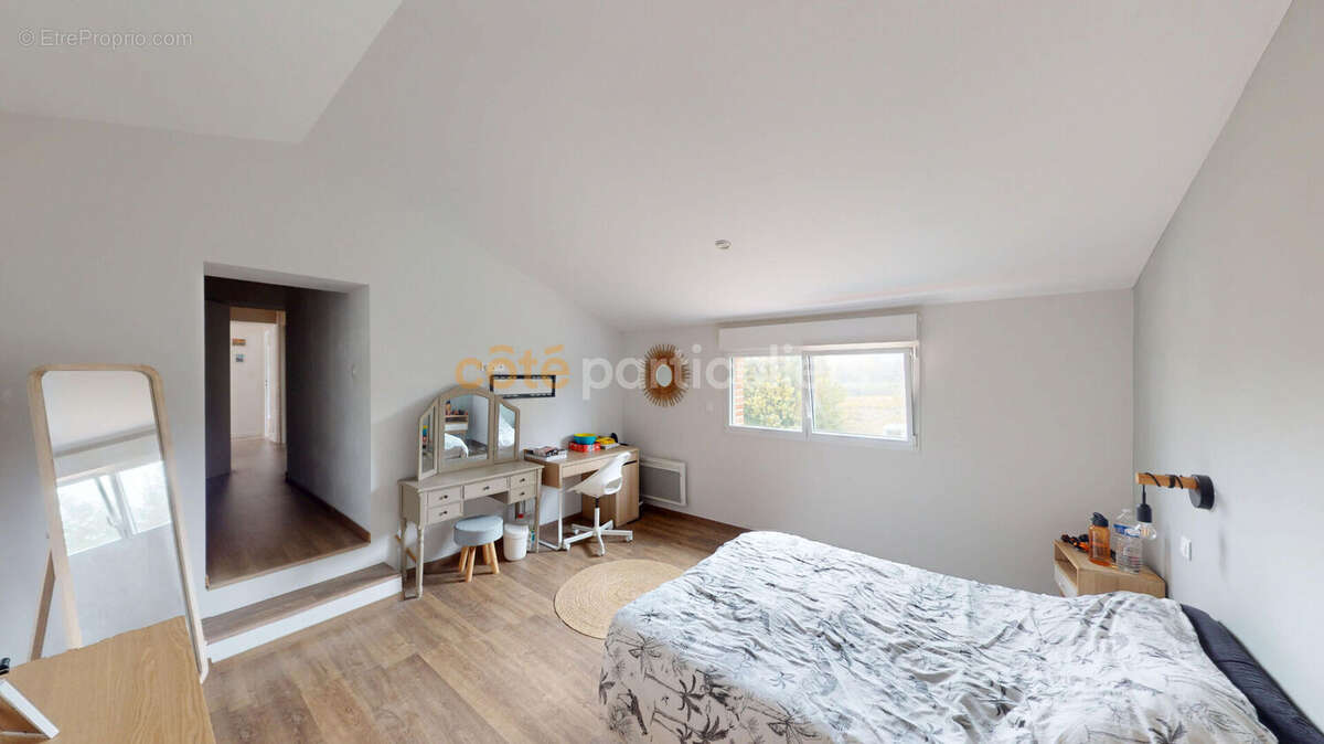 Maison à SAINT-FIACRE-SUR-MAINE