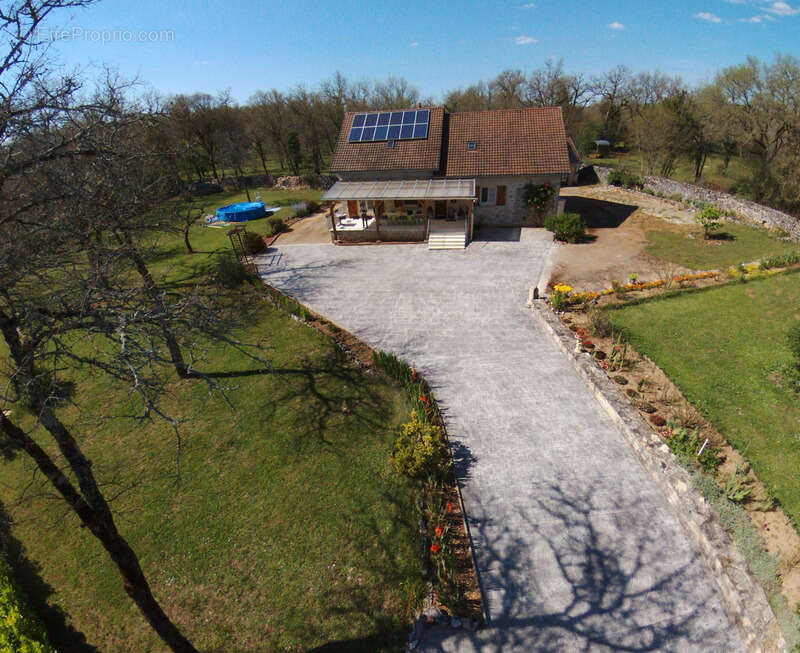 Maison à LIMOGNE-EN-QUERCY
