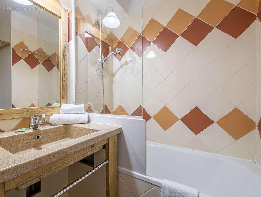 Investissement sous bail commercial - photo 5