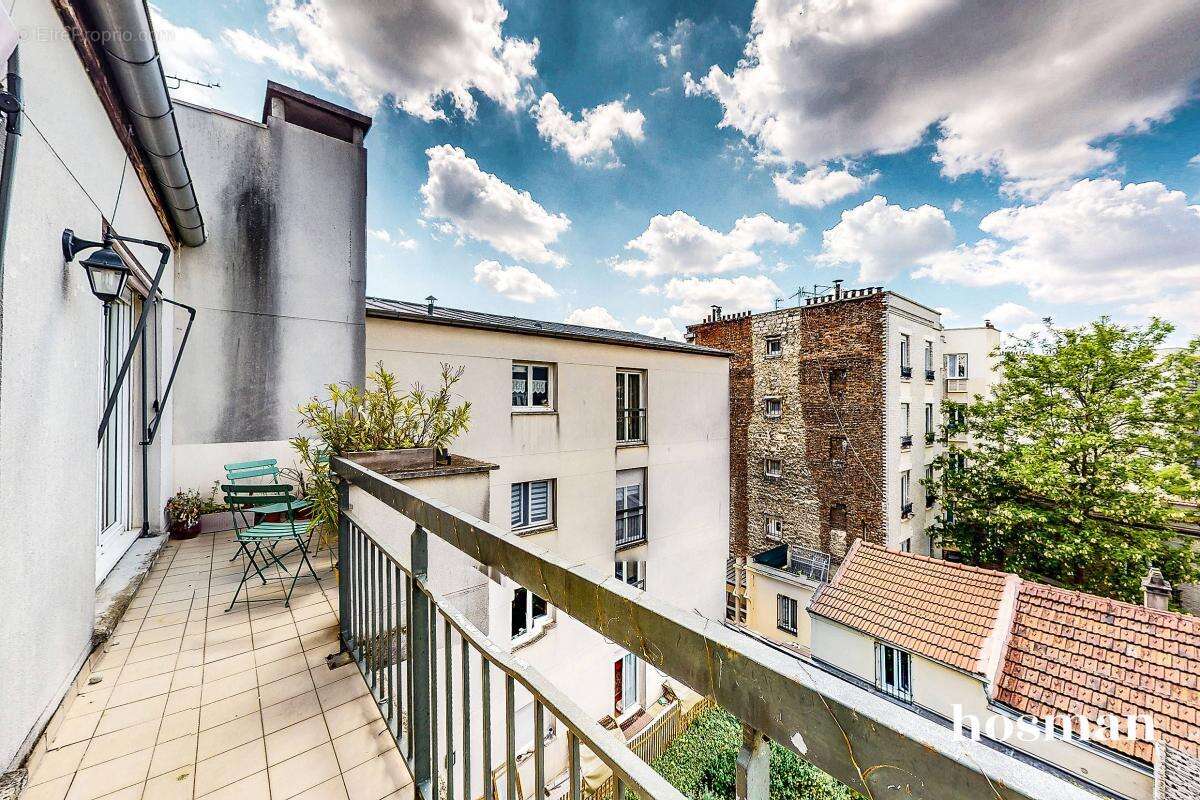 Appartement à LES LILAS