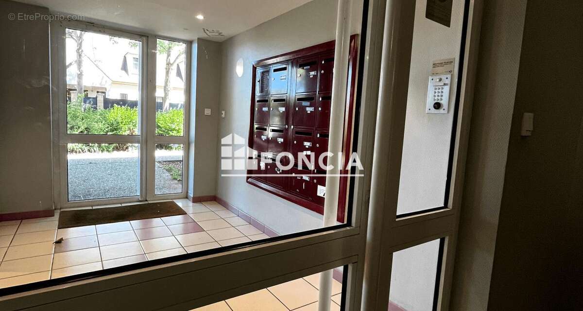 Appartement à VERNOUILLET