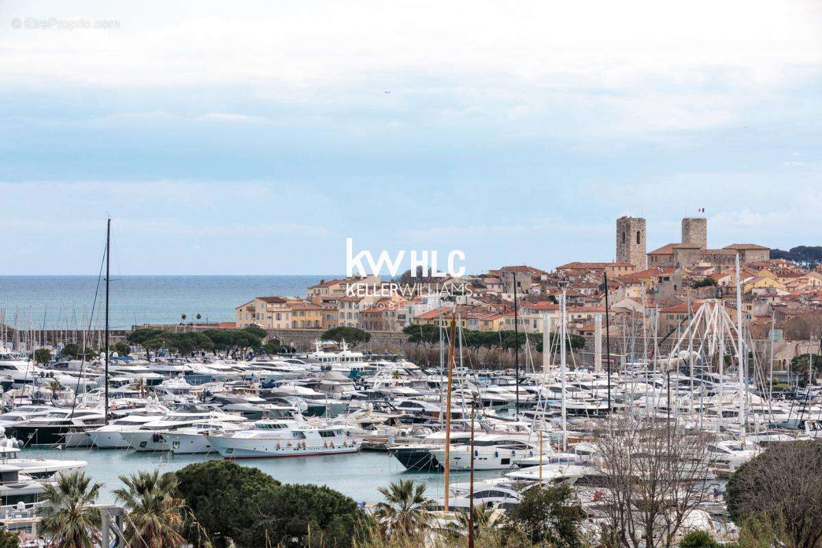 Appartement 4 pièces avec vue Port Vauban, mer et montagnes – Antibes - photo 4