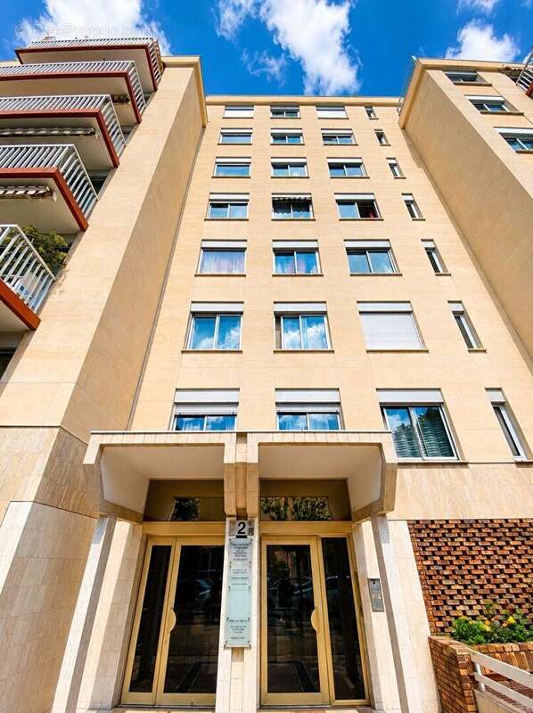 Appartement à ROSNY-SOUS-BOIS