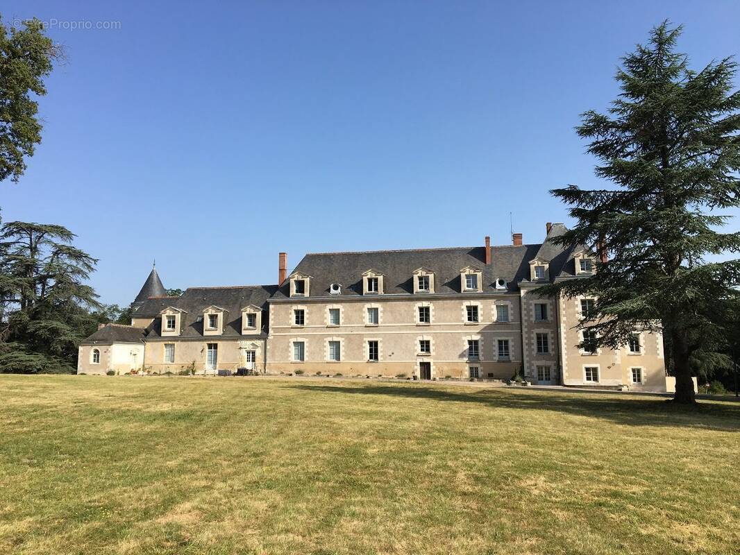 Appartement à BALLAN-MIRE