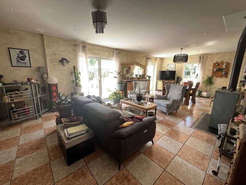 Maison 270 m² à Gisors  - photo 5
