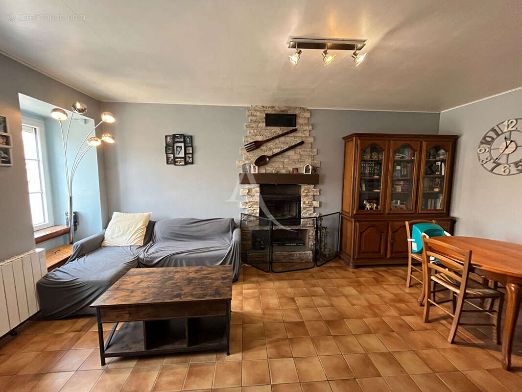 Maison Saint Julien Des Landes 5 pièce(s) - photo 4