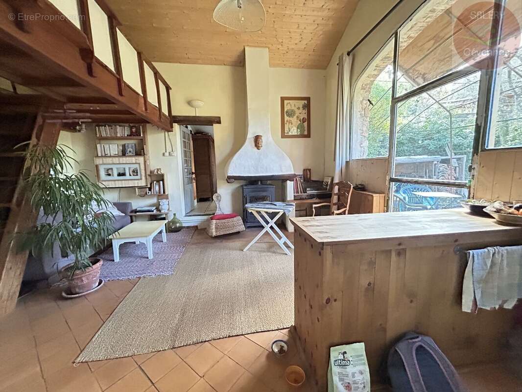 Maison à THOIRAS