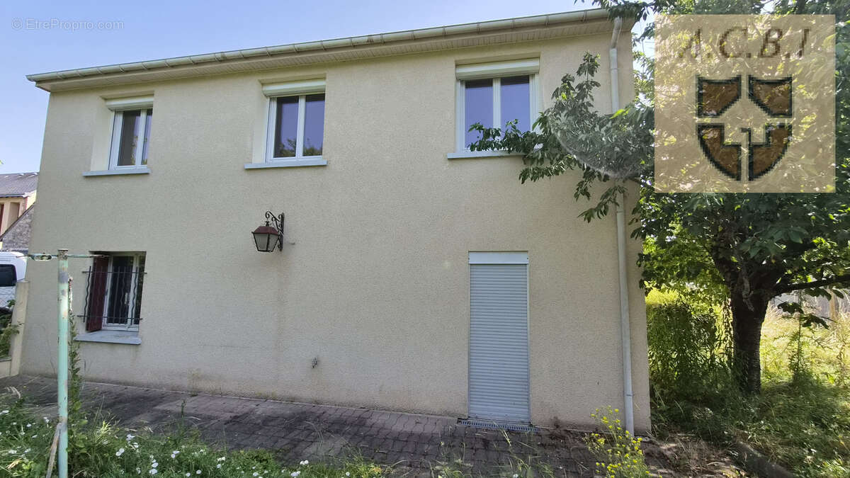 Maison à AREINES