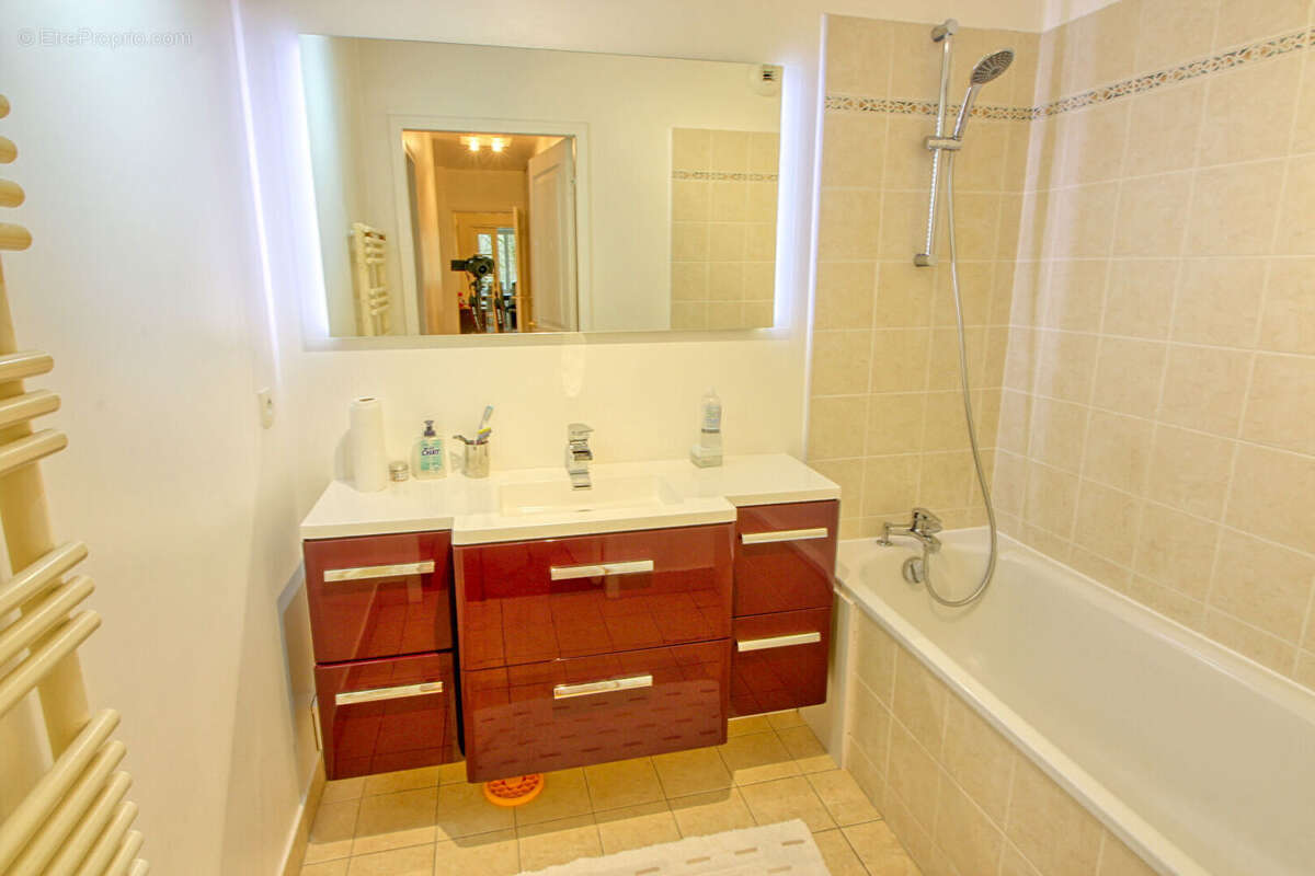 Appartement à CHATENAY-MALABRY