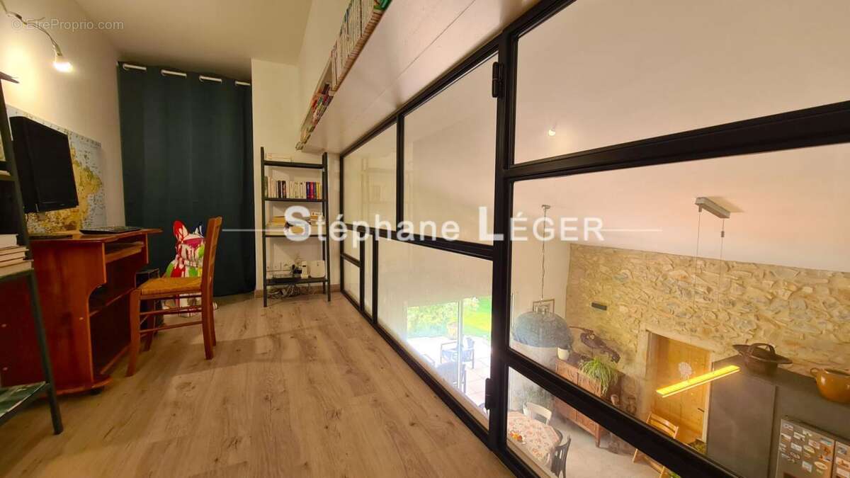 Maison à MONTELIMAR