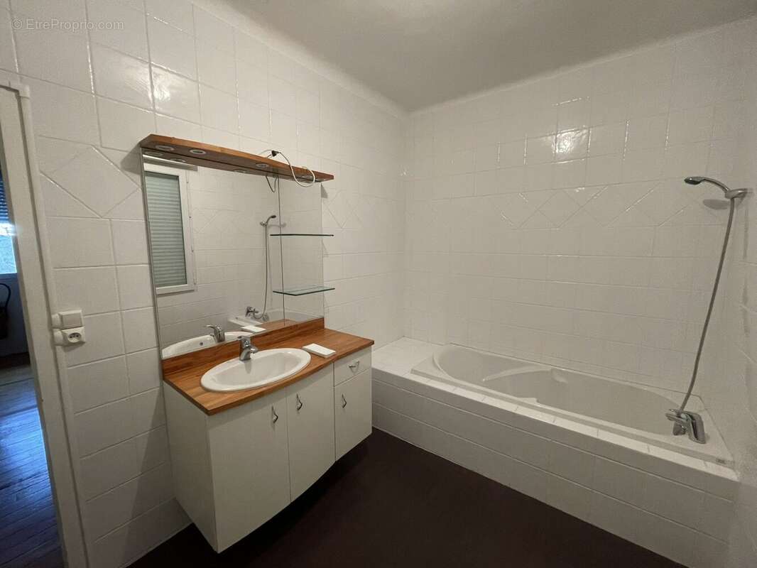 Maison 280 m² à Coulounieix-Chamiers  - photo 5