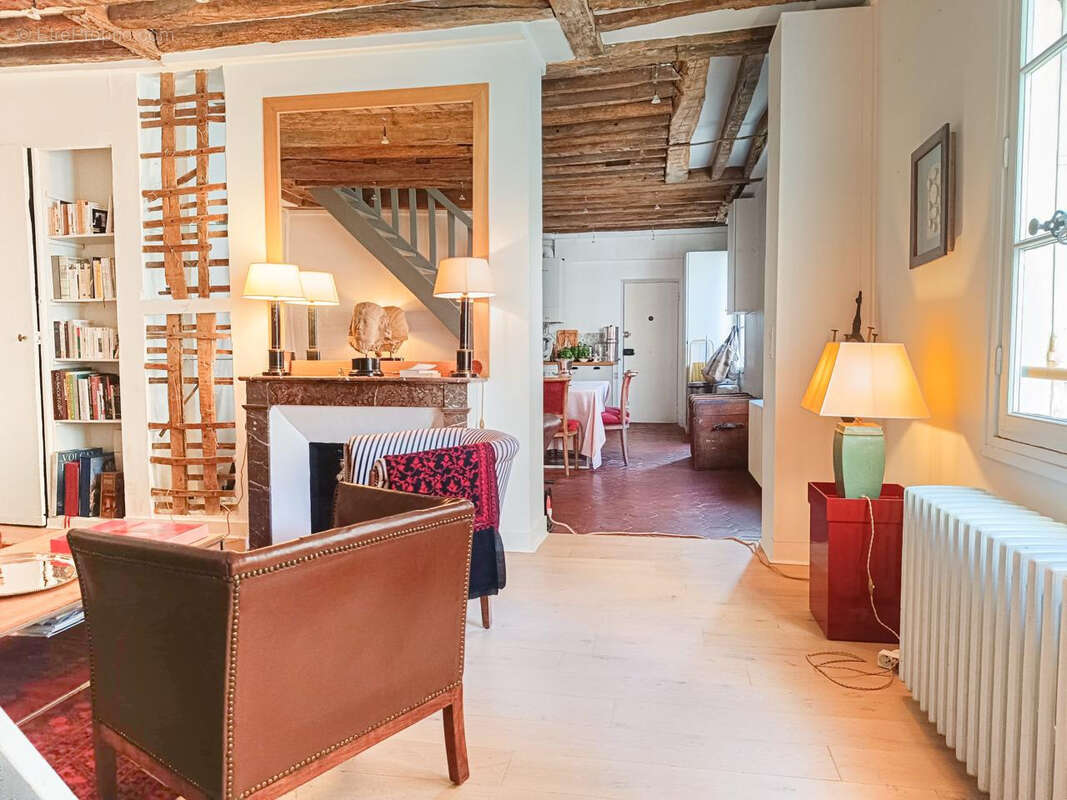 Appartement à VERSAILLES