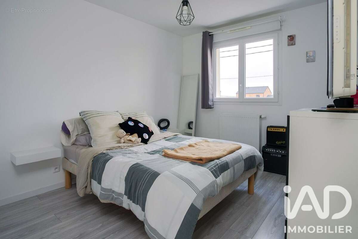 Photo 6 - Maison à EVRY-GREGY-SUR-YERRE