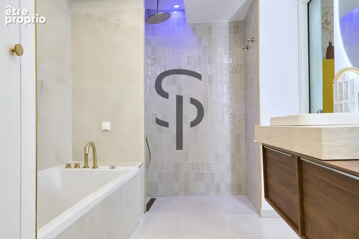 Marcq en Baoeul BOURG Maison d’exception, 5 chambres, bureau, piscine, double garage. - photo 10