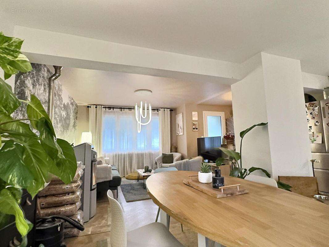 Maison à LE PONT-DE-BEAUVOISIN