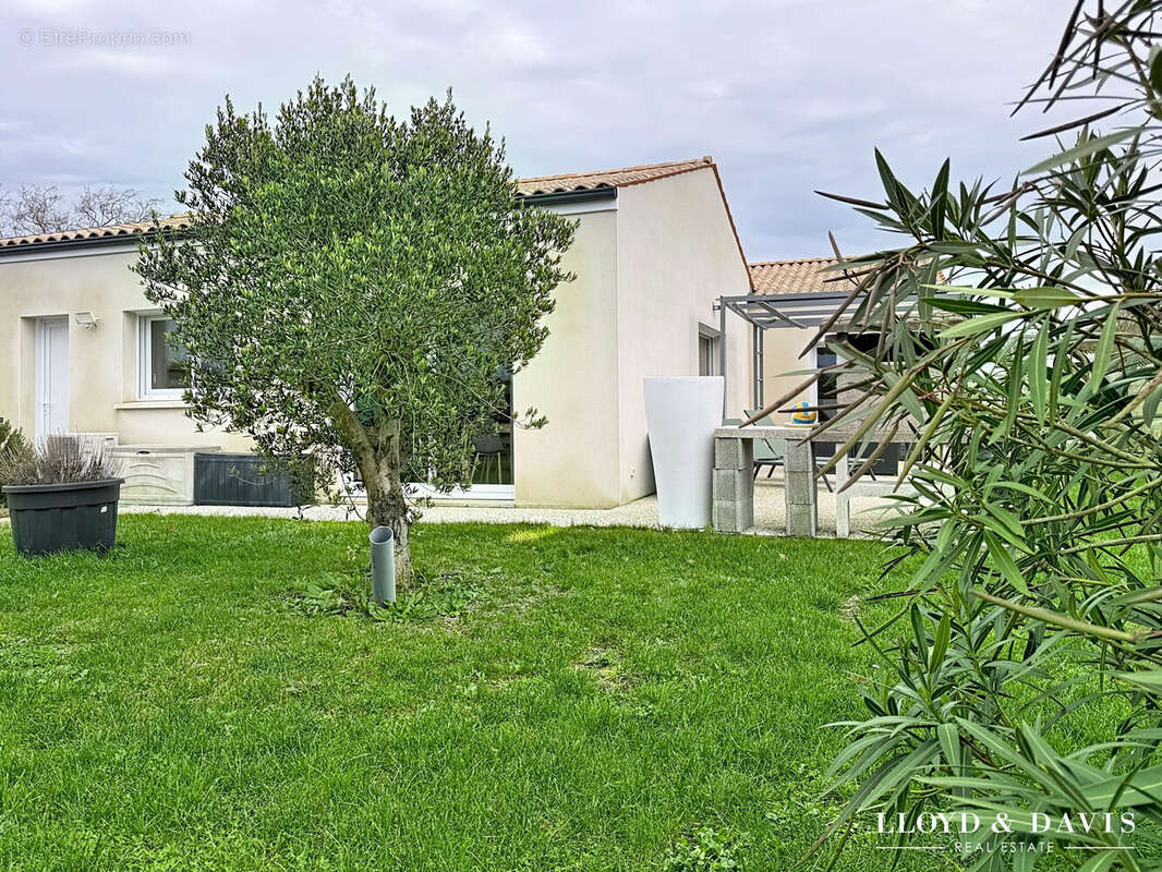 Maison à MEDIS