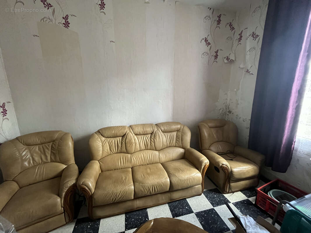 Maison avec deux chambres à TULLY - photo 4