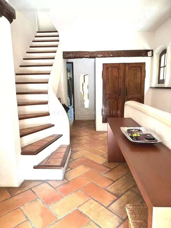 Maison à LA COLLE-SUR-LOUP