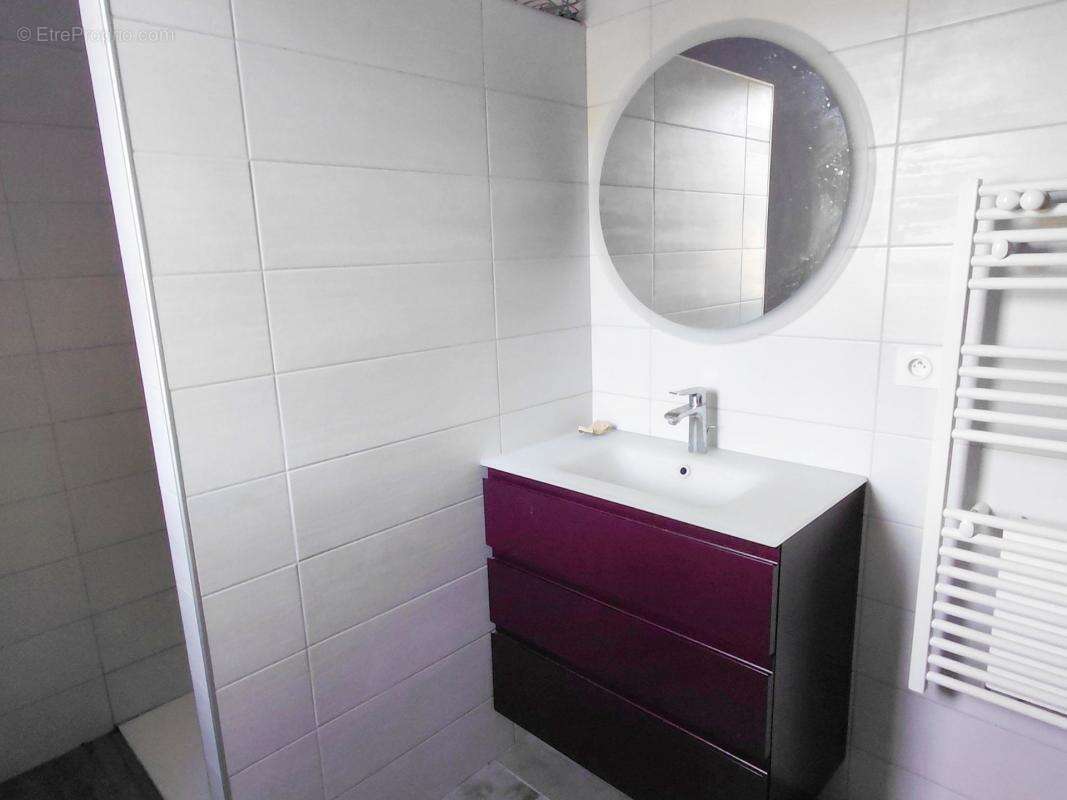 Maison à vendre 4 pièces VILLENEUVE SAINT SALVES (89) - photo 4