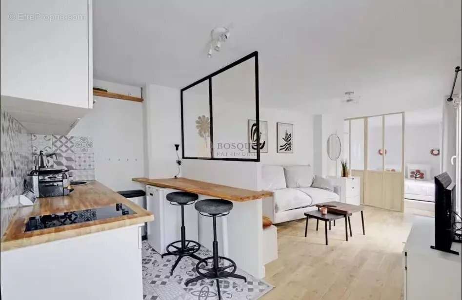 Appartement à PARIS-4E