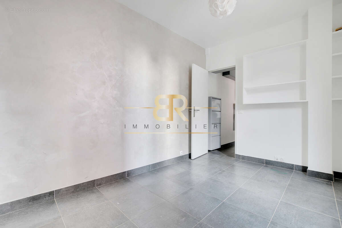 Appartement à SAINT-OUEN