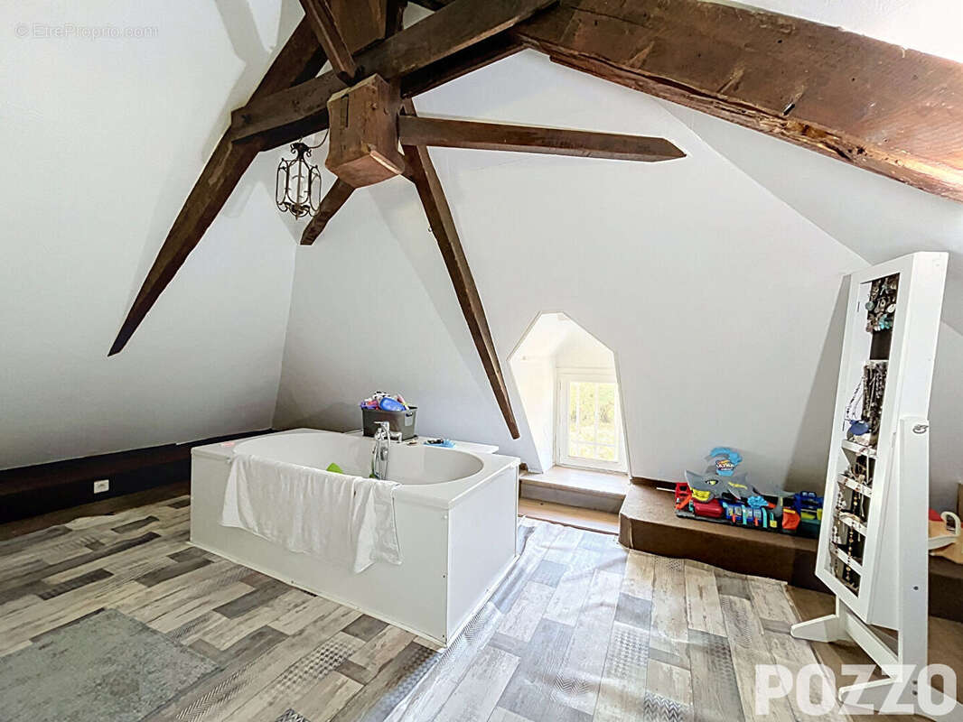 Maison bourgeoise à vendre à Percy-en-Normandie, prix 389 900 . - photo 12