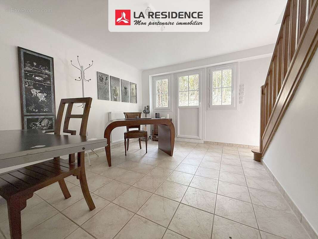 Maison à LA ROCHE-GUYON