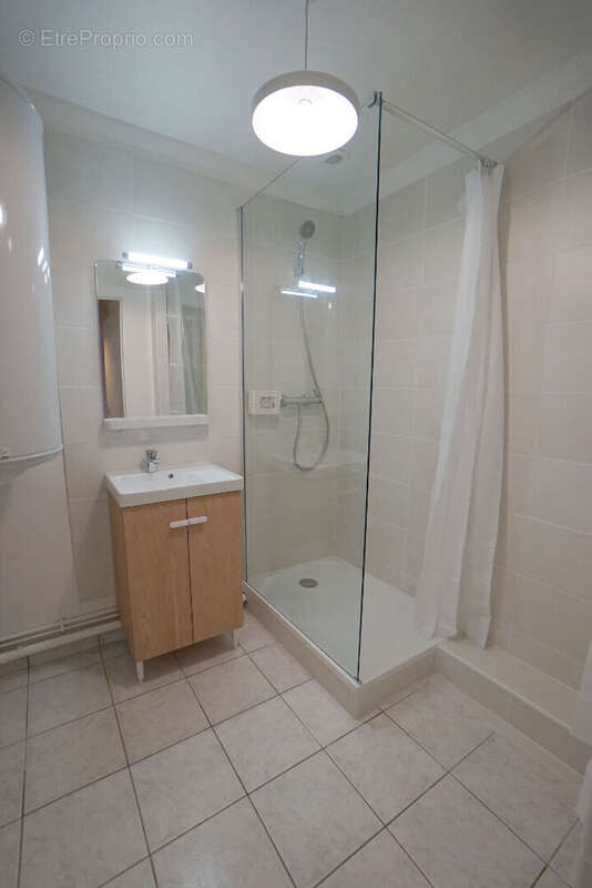 Appartement à MEZIERES-SUR-SEINE