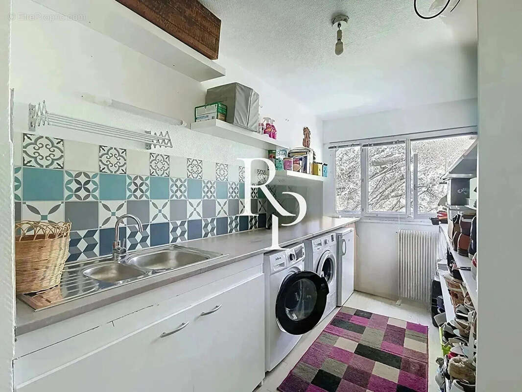 Appartement à LYON-5E