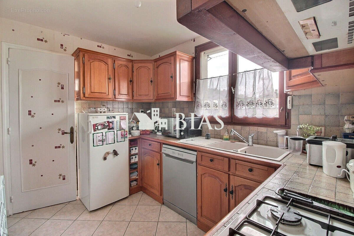 Maison 92 m² à Brionne  - photo 3