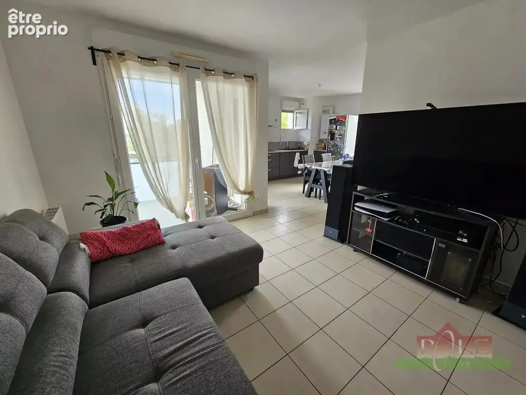MIONS, Immeuble de 2016, appartement T4 de 74,92  m² avec parking - photo 6