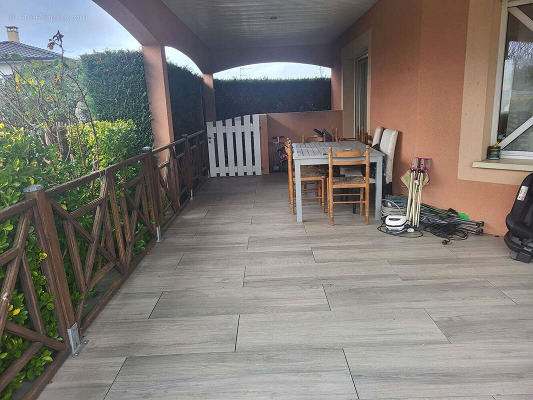 Maison à BLANQUEFORT