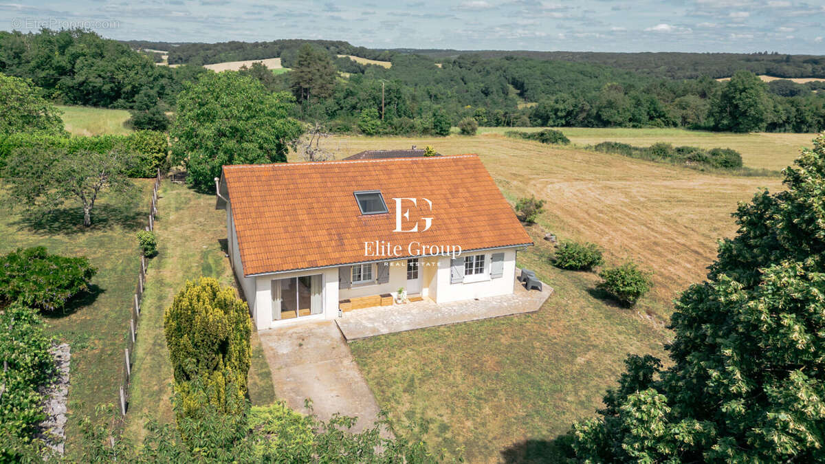 Maison à VARAIGNES