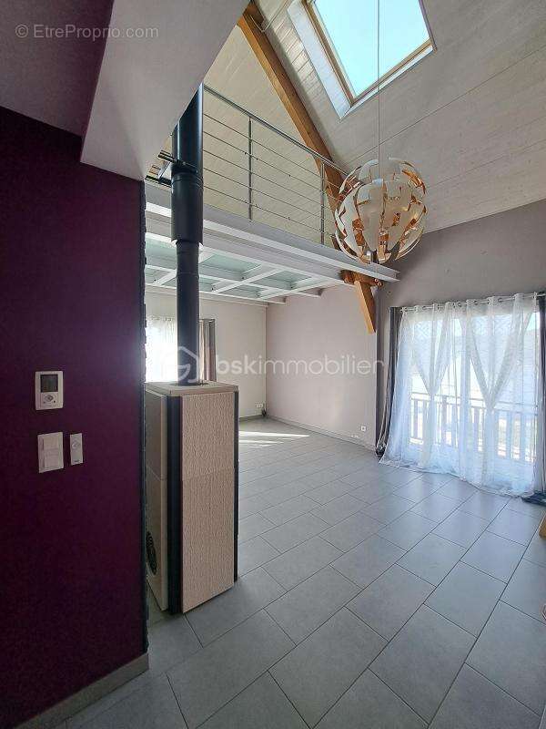 maison de 2010 type 6 sur terrain de 700 m² - photo 12