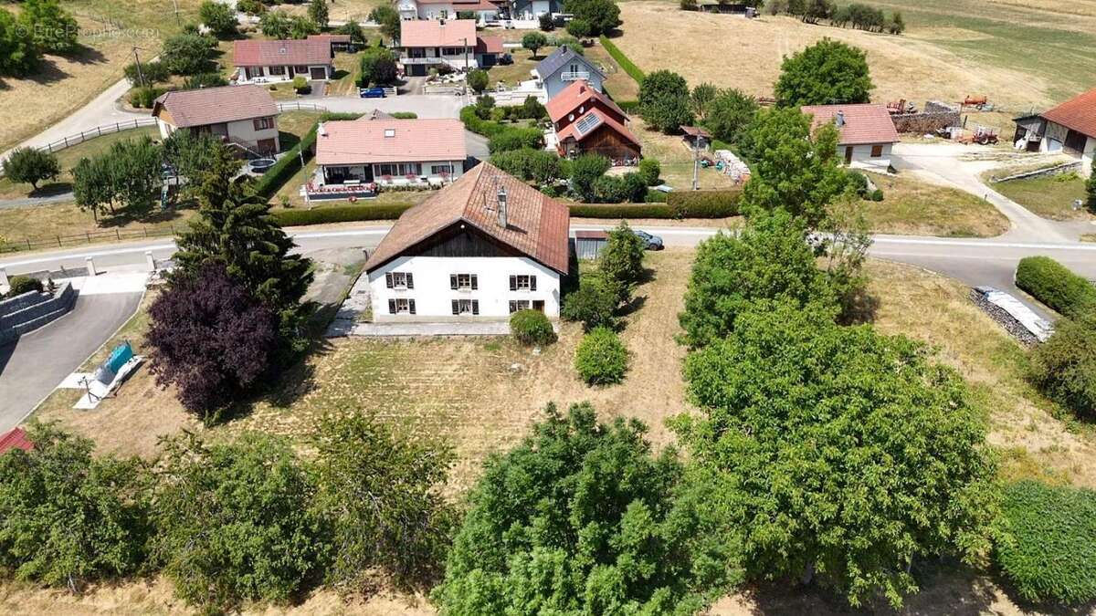 Ancien corps de ferme 5 pieces 93.7 m² sur terrain de 18.87 ares 119000 euros - photo 5
