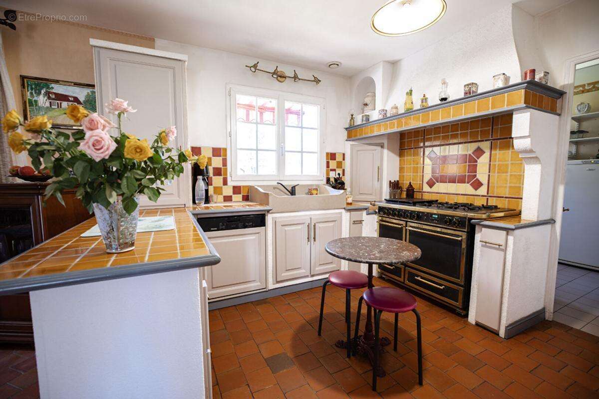 Maison à BOUZY-LA-FORET