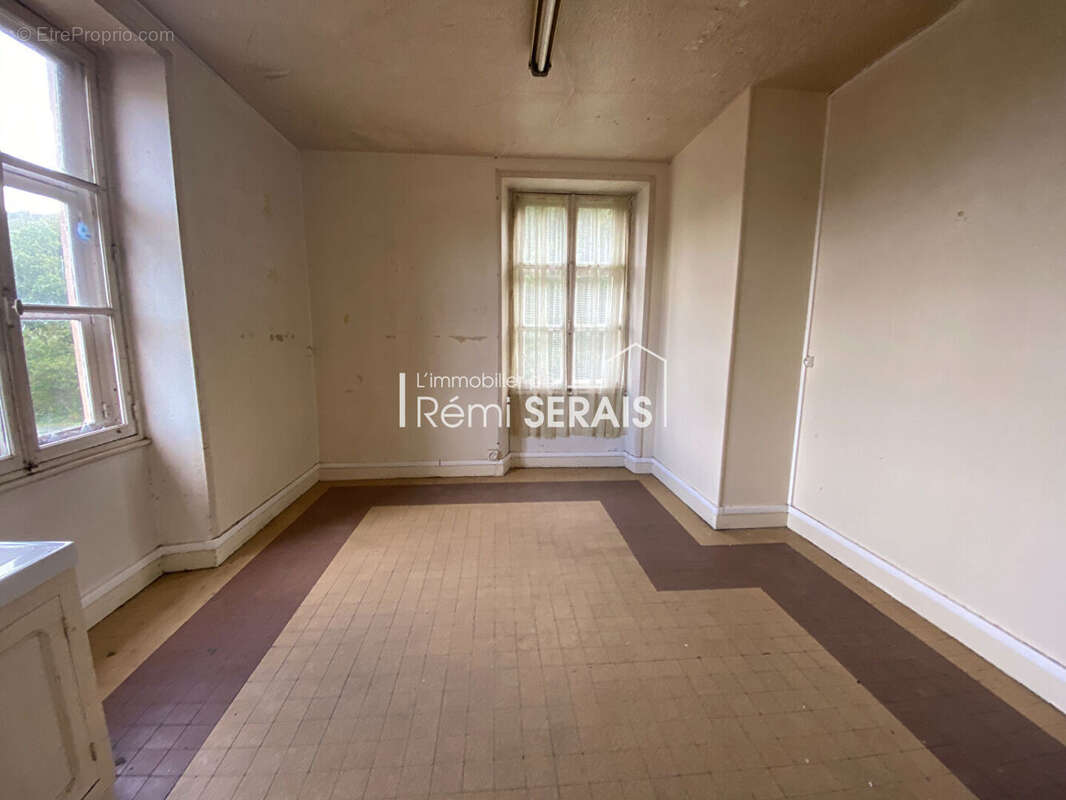 Appartement à LE CHATELLIER