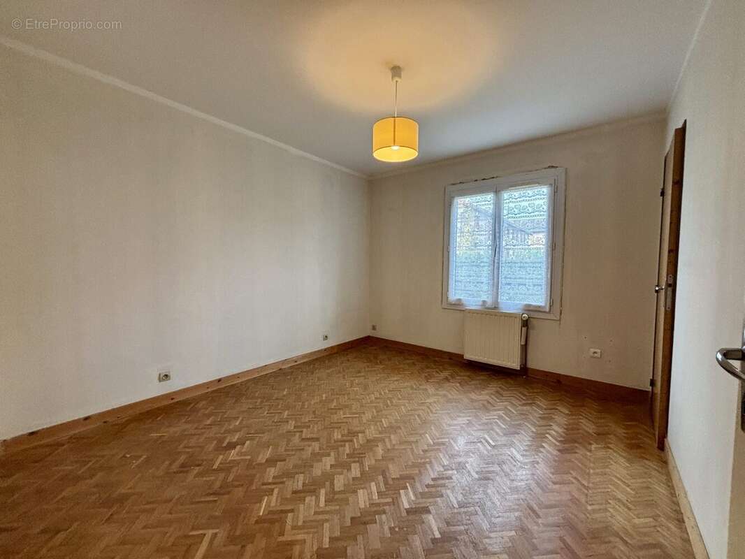 Maison à CEAUX-EN-COUHE