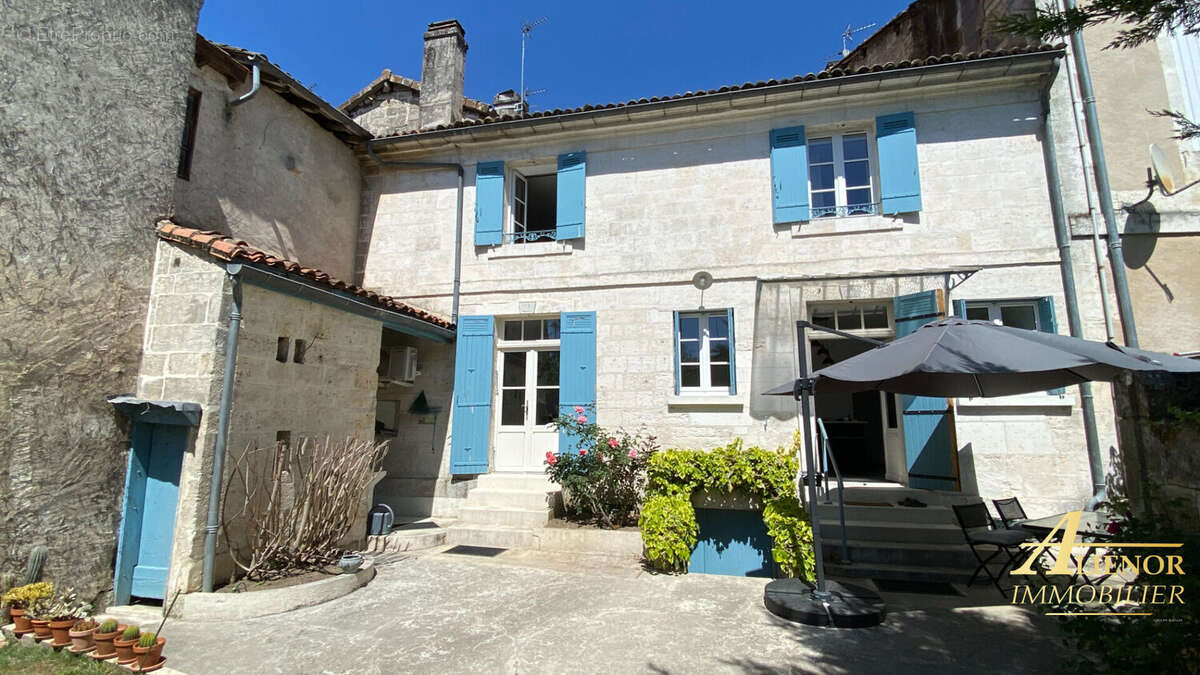 Maison à BRANTOME