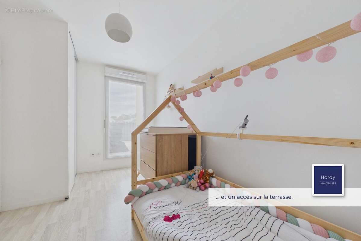 Appartement à COURDIMANCHE