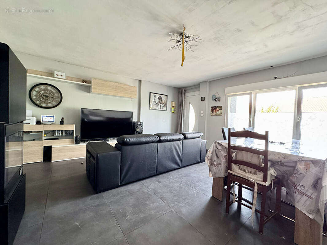 Maison à CALONNE-RICOUART