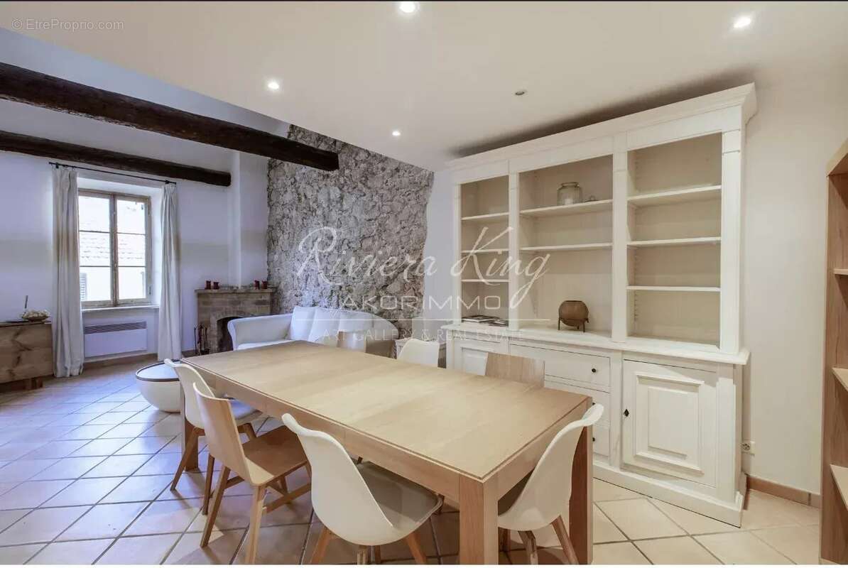 Appartement à VILLEFRANCHE-SUR-MER