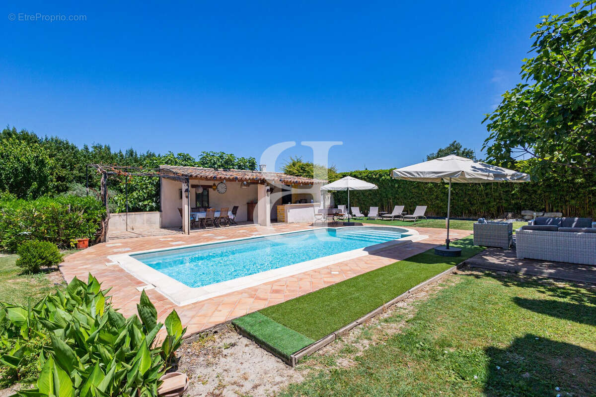 Maison à CABANNES