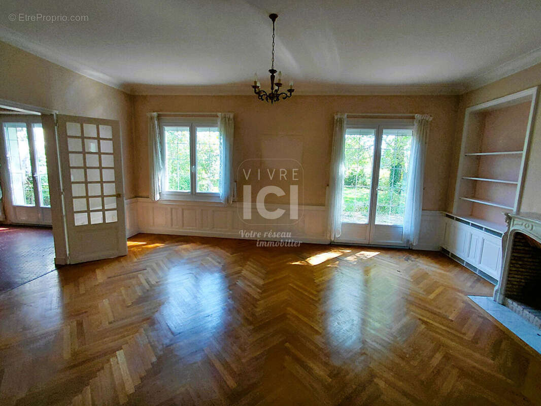 Maison à BASSE-GOULAINE