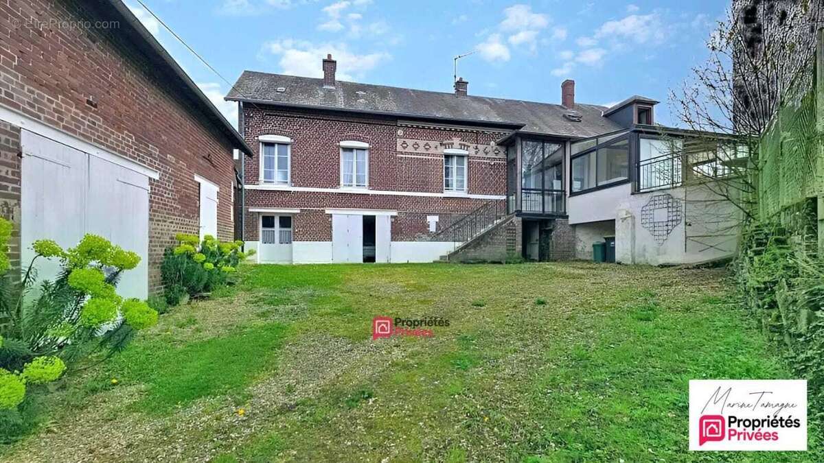 Maison à CANNECTANCOURT