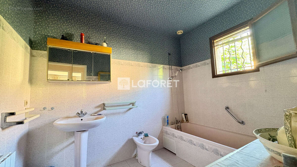 Maison Castelnau Le Lez 4 pièce(s) 104 m2 - photo 10